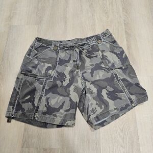 Y2K Max Girl Camo Utility Cargo Shorts Raw Seam Grunge Plus Sz 15